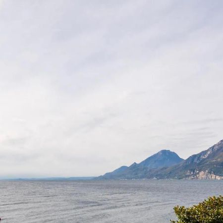 Assenza Lake Front Sweet Apartment Brenzone sul Garda Zewnętrze zdjęcie