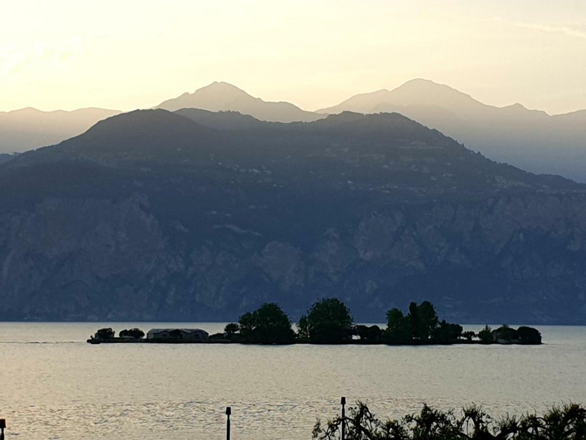 Assenza Lake Front Sweet Apartment Brenzone sul Garda Zewnętrze zdjęcie