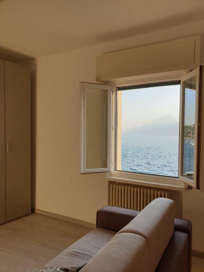 Assenza Lake Front Sweet Apartment Brenzone sul Garda Zewnętrze zdjęcie